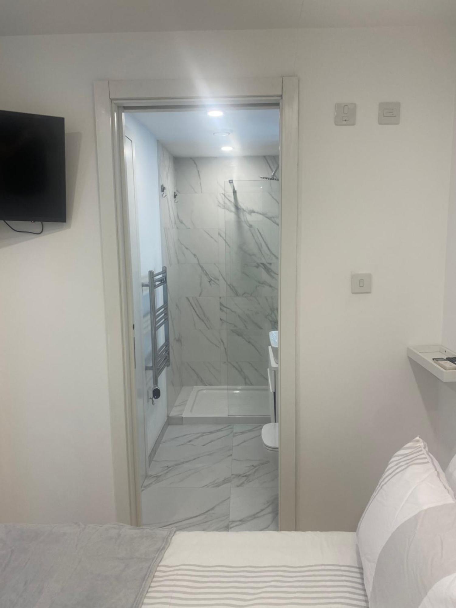 Cp Top Floor Luxury Studio With Spa And Pool Gibraltar Ngoại thất bức ảnh