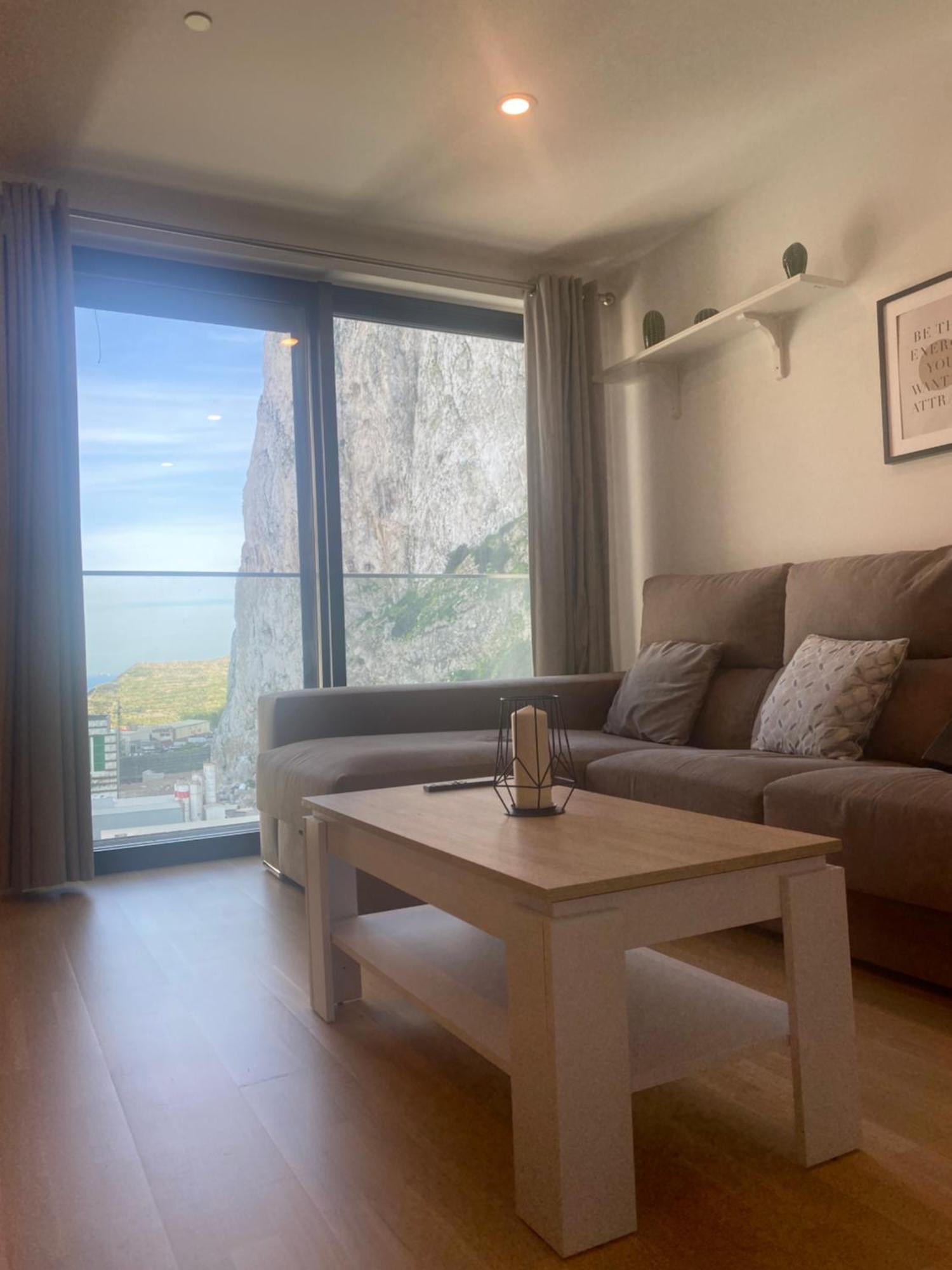 Cp Top Floor Luxury Studio With Spa And Pool Gibraltar Ngoại thất bức ảnh